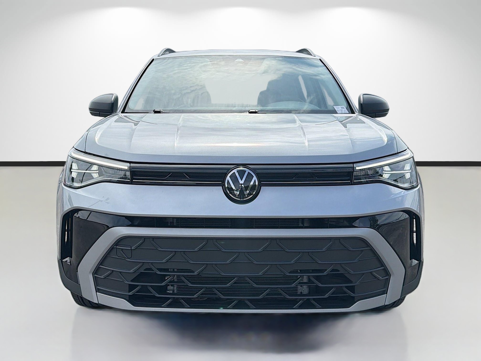 Used 2025 Volkswagen Taos S FWD image 8