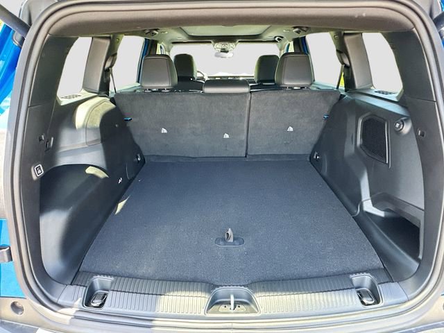 New 2026 Jeep Cherokee Overland image 5