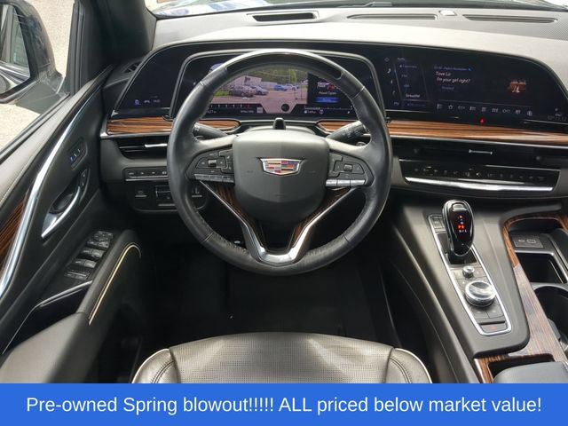 Used 2023 Cadillac Escalade Premium Luxury w/ Performance Package AWD/4WD image 41