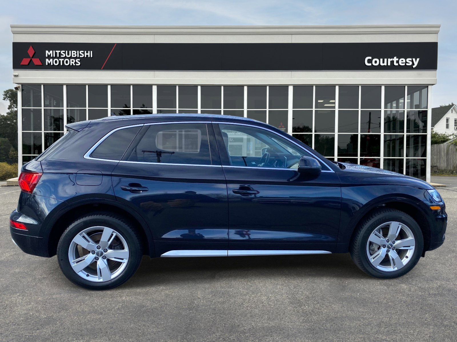 Used 2018 Audi Q5 2.0T Premium Plus w/ Premium Plus Package image 8
