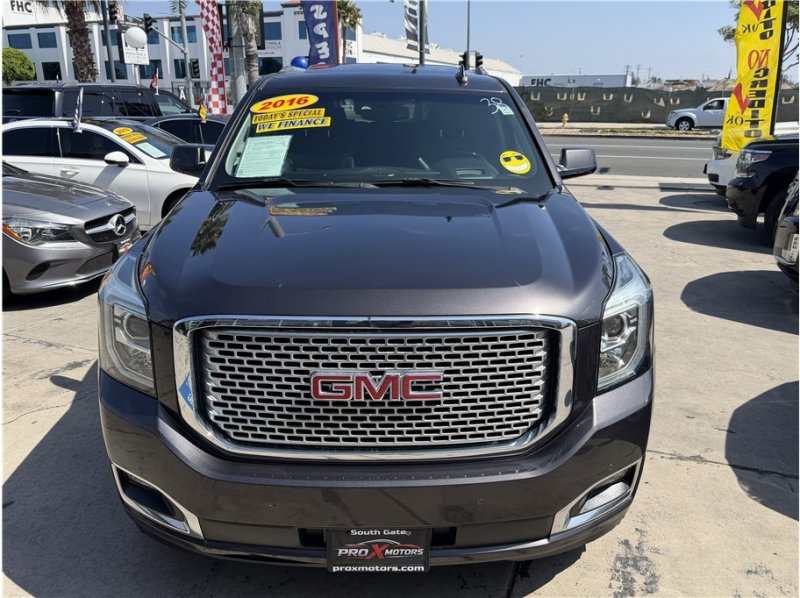 Used 2016 GMC Yukon Denali w/ Open Road Package AWD/4WD image 8