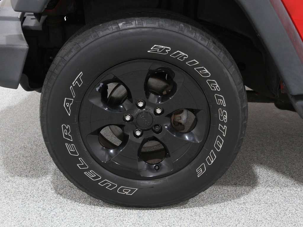 Used 2014 Jeep Wrangler Sport image 18