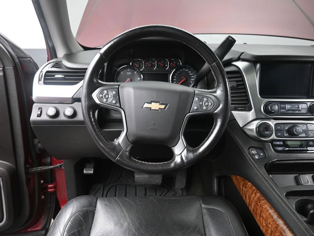 Used 2017 Chevrolet Suburban Premier image 29