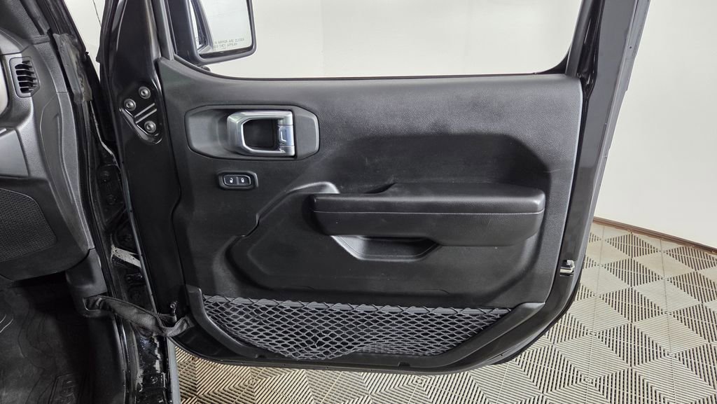 Used 2021 Jeep Wrangler Unlimited Sport AWD/4WD image 34