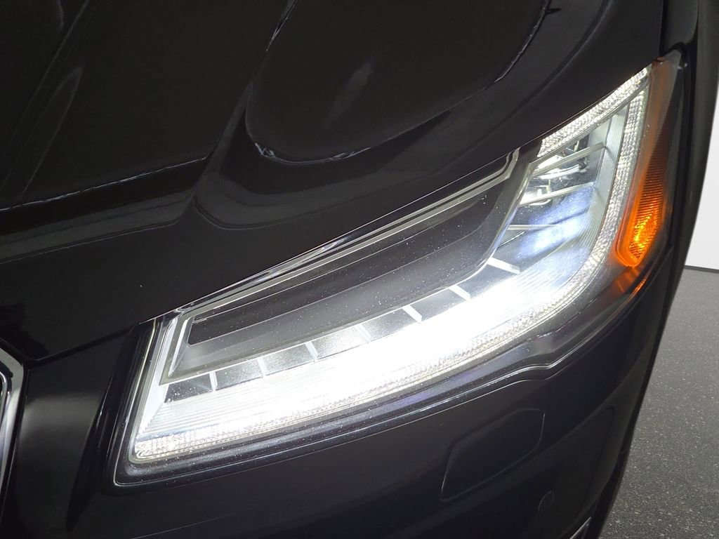Used 2015 Audi A8 3.0T w/ Premium Package AWD/4WD image 33