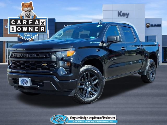 Used 2023 Chevrolet Silverado 1500 Custom AWD/4WD image 1