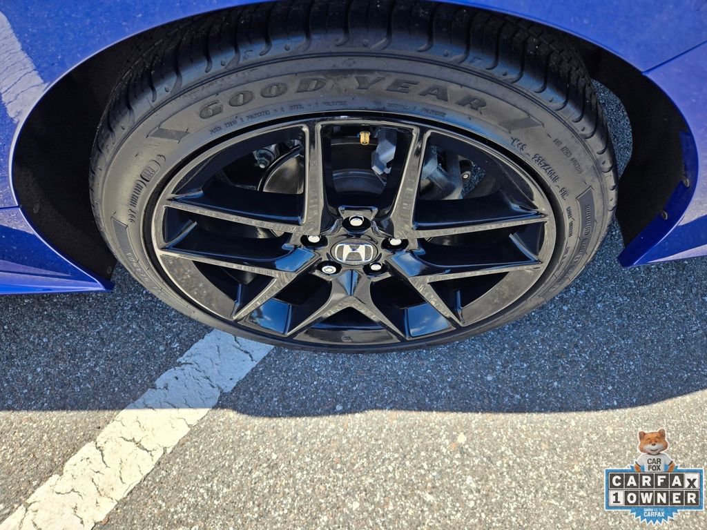 Used 2023 Honda Civic Sport image 12