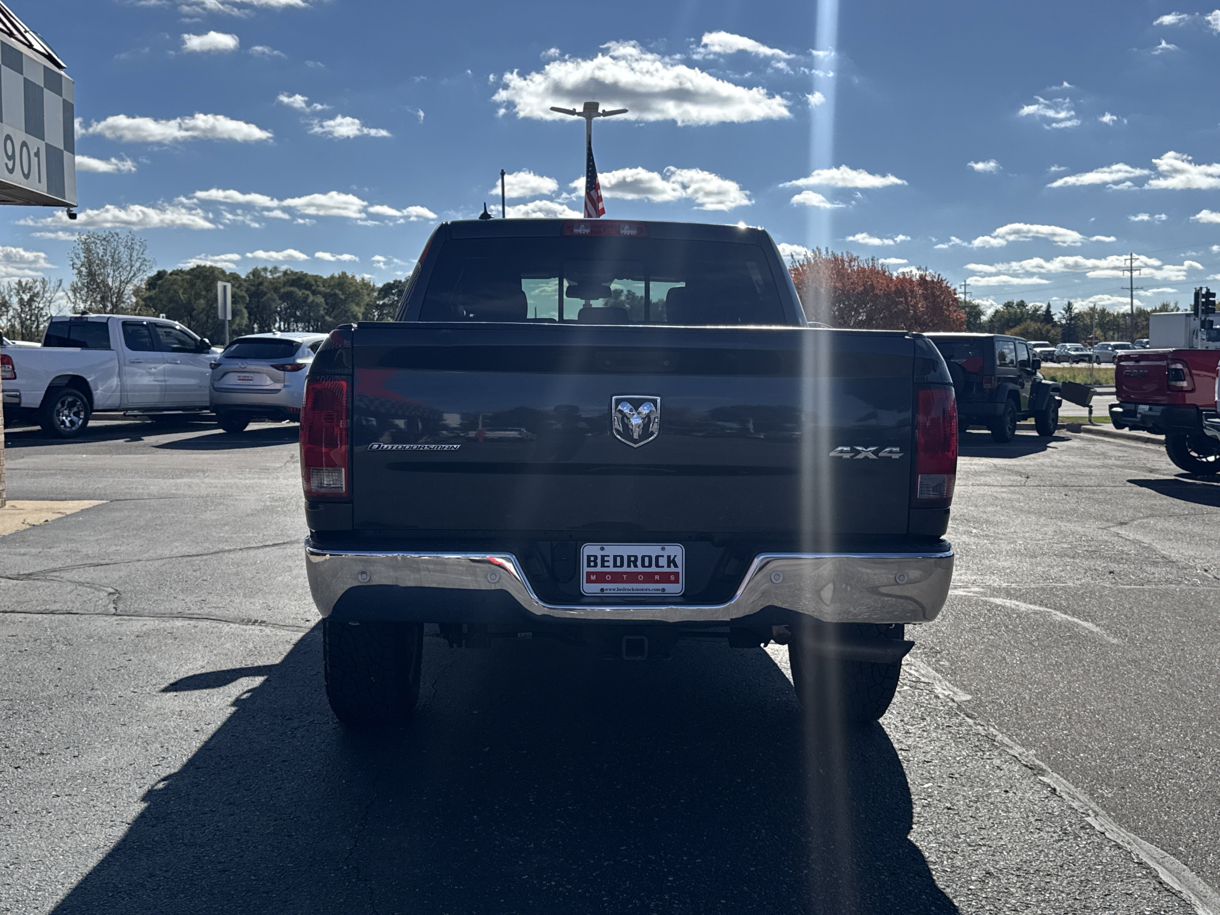 Used 2016 RAM 1500 Outdoorsman image 6