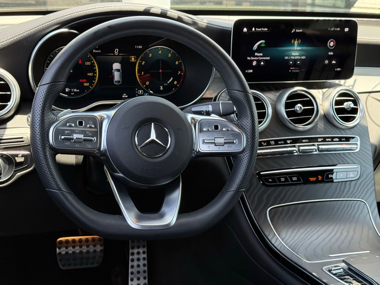 Used 2023 Mercedes-Benz GLC 300 4MATIC Coupe image 40