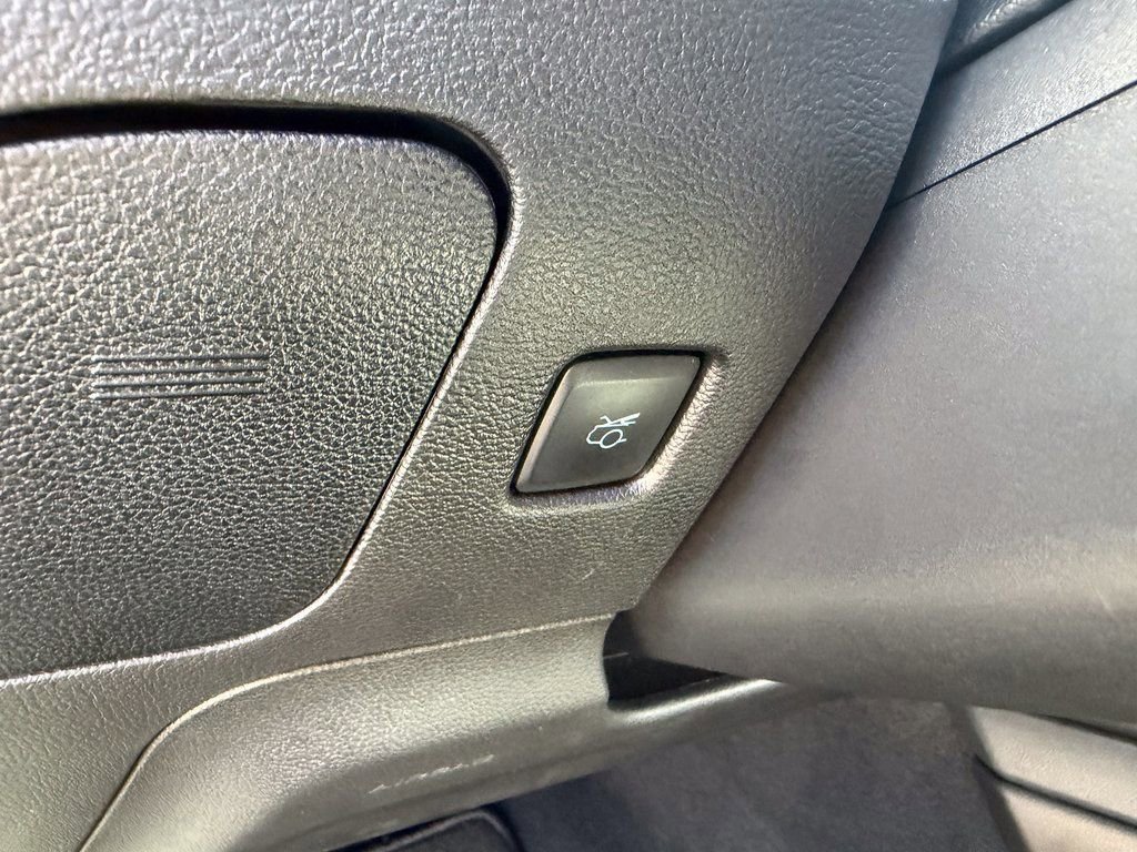 Used 2022 Ford Mustang GT Premium image 14