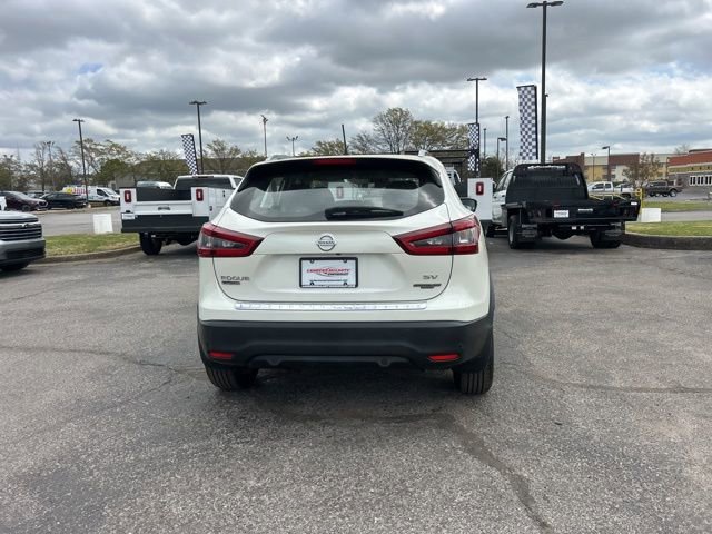 Used 2022 Nissan Rogue Sport SV image 4