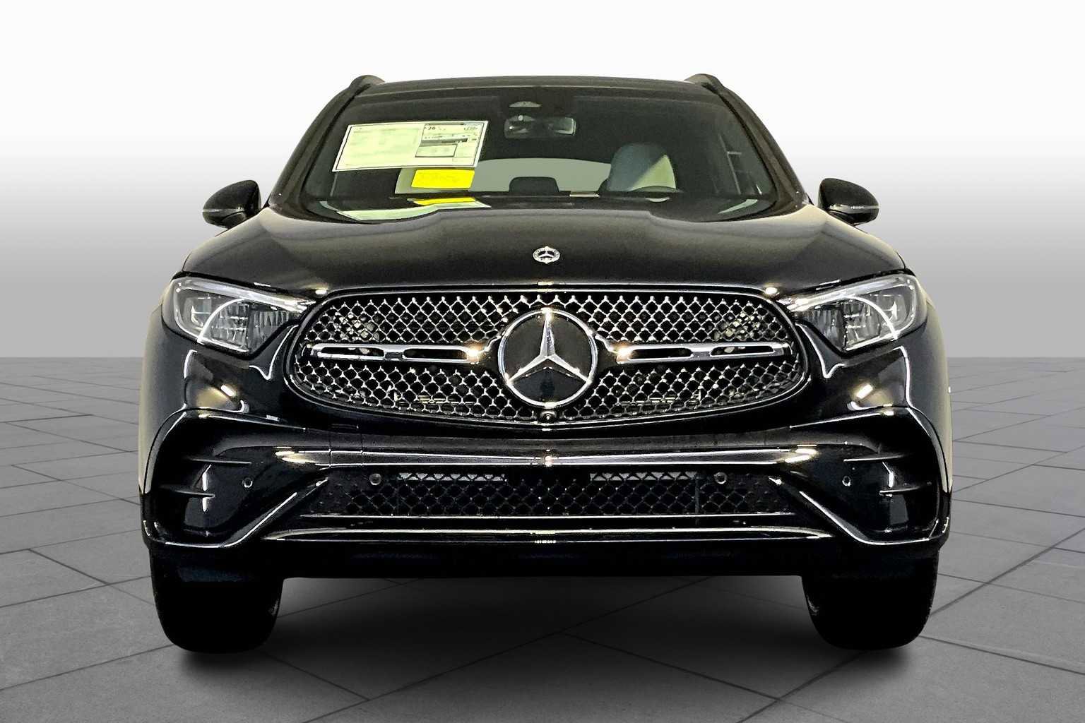 New 2026 Mercedes-Benz GLC 300 4MATIC image 2