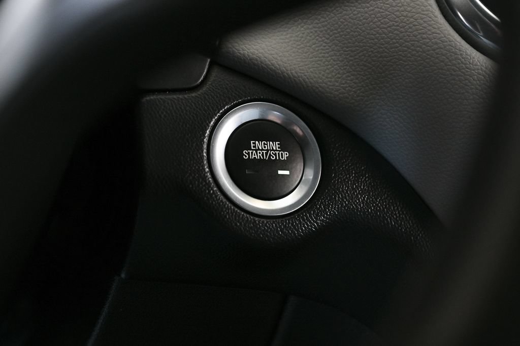 Used 2022 Chevrolet Equinox LS w/ LPO, Cargo Package FWD image 26