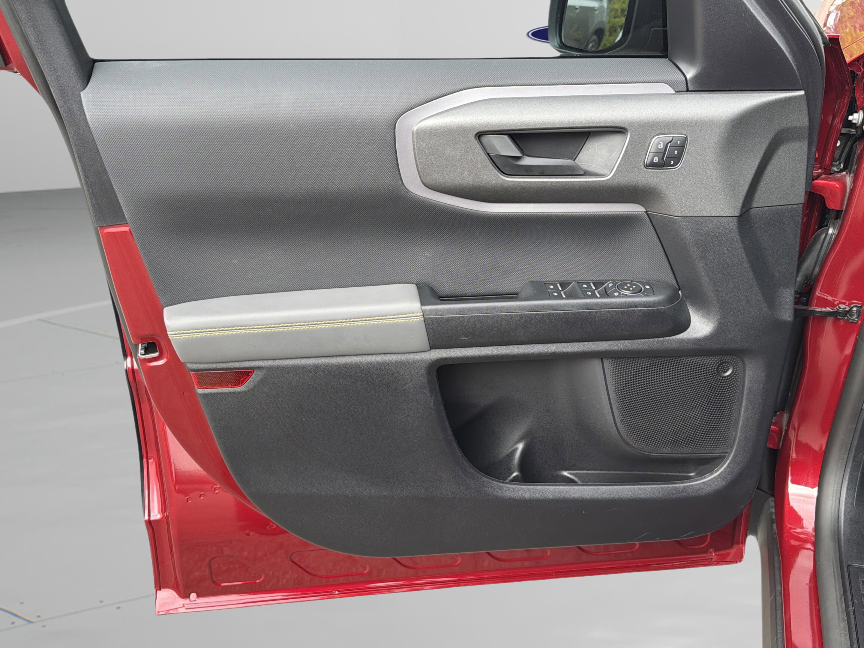 Used 2025 Ford Bronco Sport Badlands w/ Sasquatch Badlands Package image 20