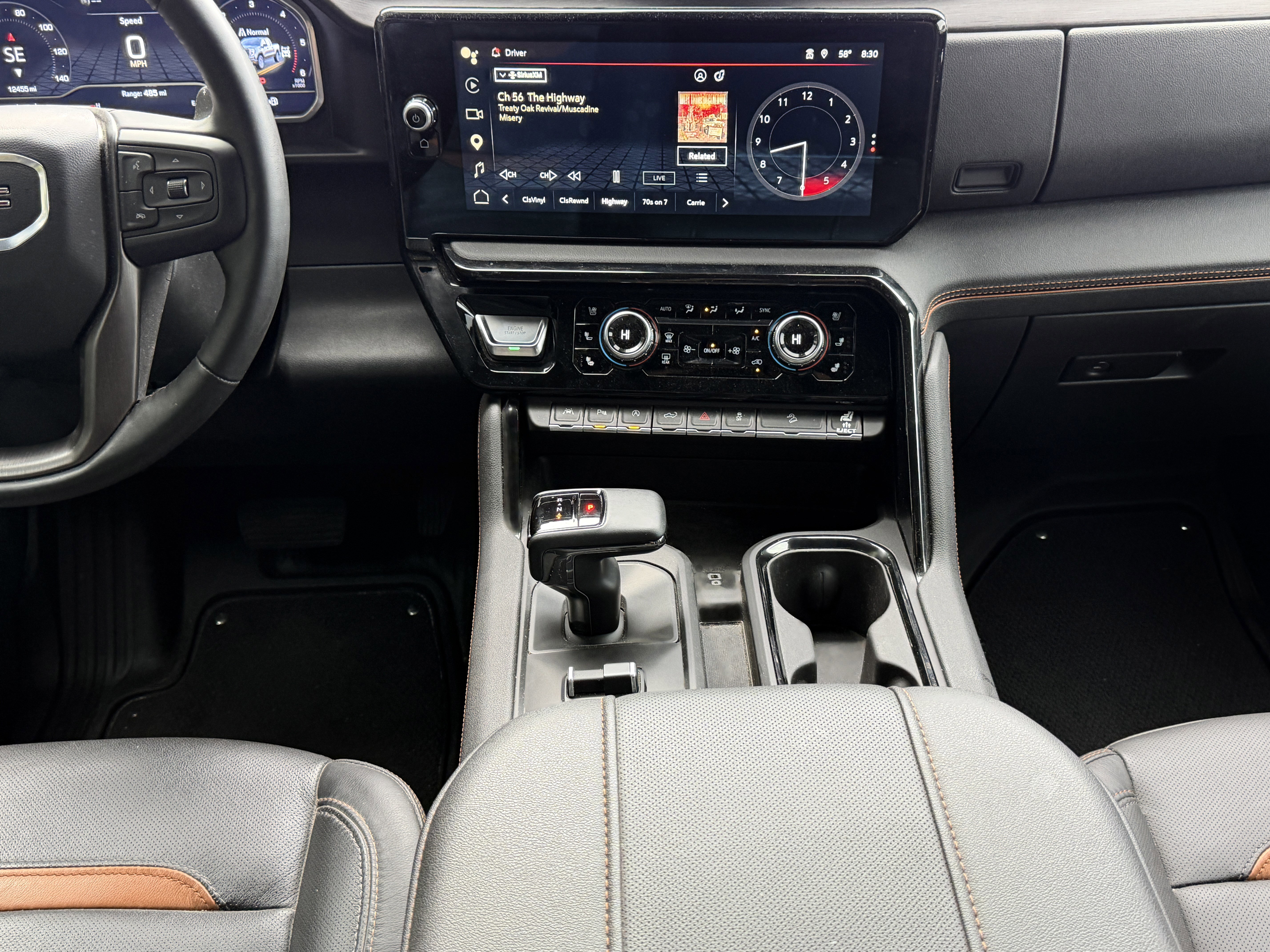 Used 2024 GMC Sierra 1500 AT4 w/ Technology Package AWD/4WD image 8