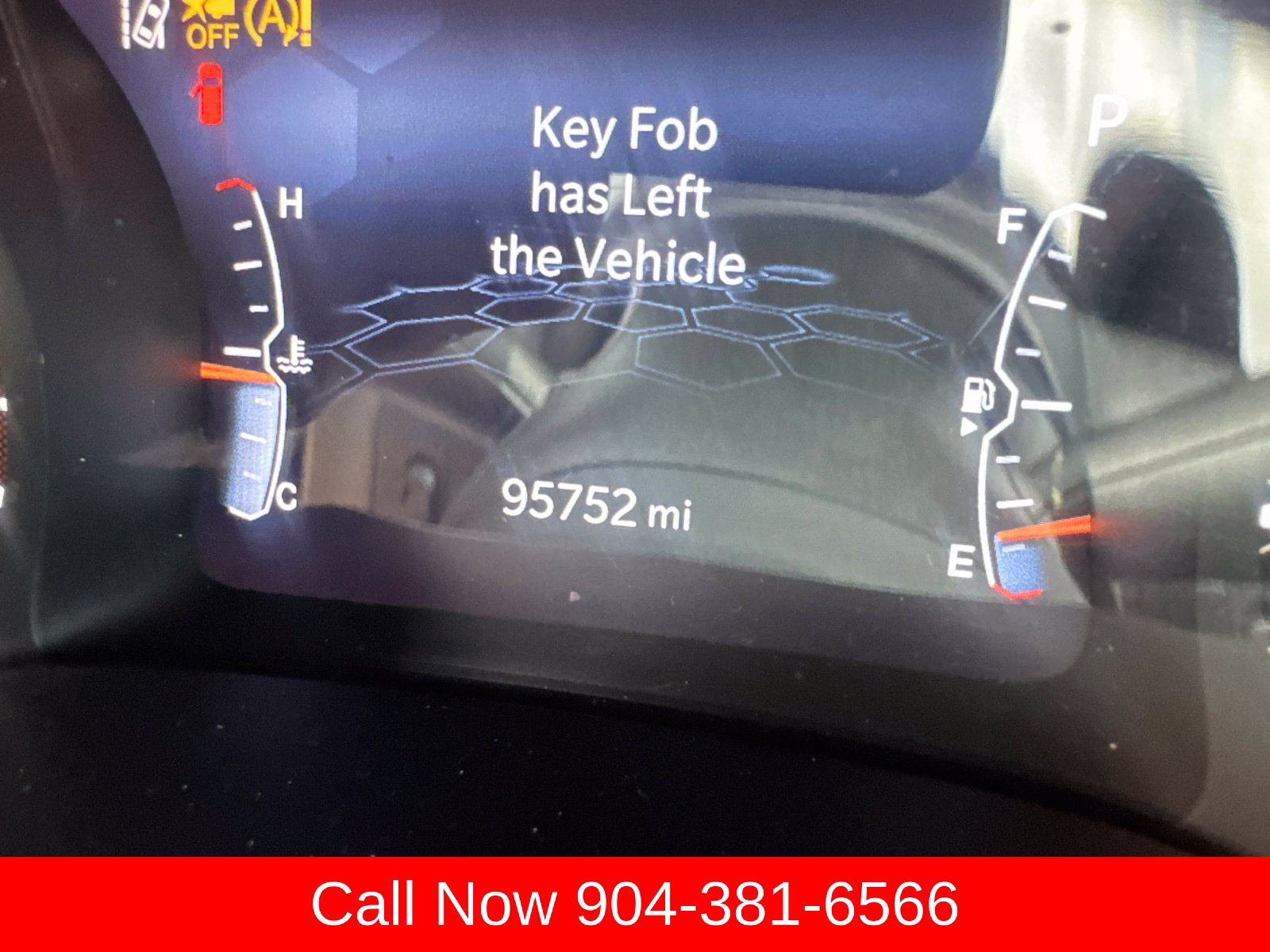 Used 2022 Jeep Compass Latitude FWD image 14