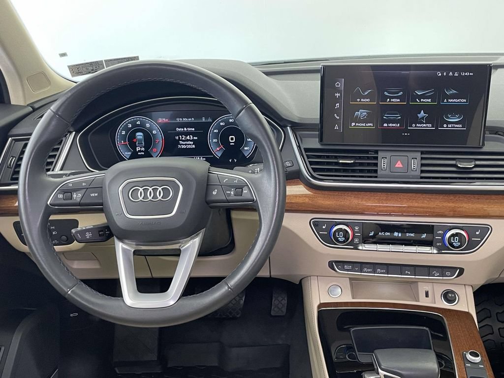 Used 2023 Audi Q5 2.0T Premium Plus w/ Premium Plus Package AWD/4WD image 27
