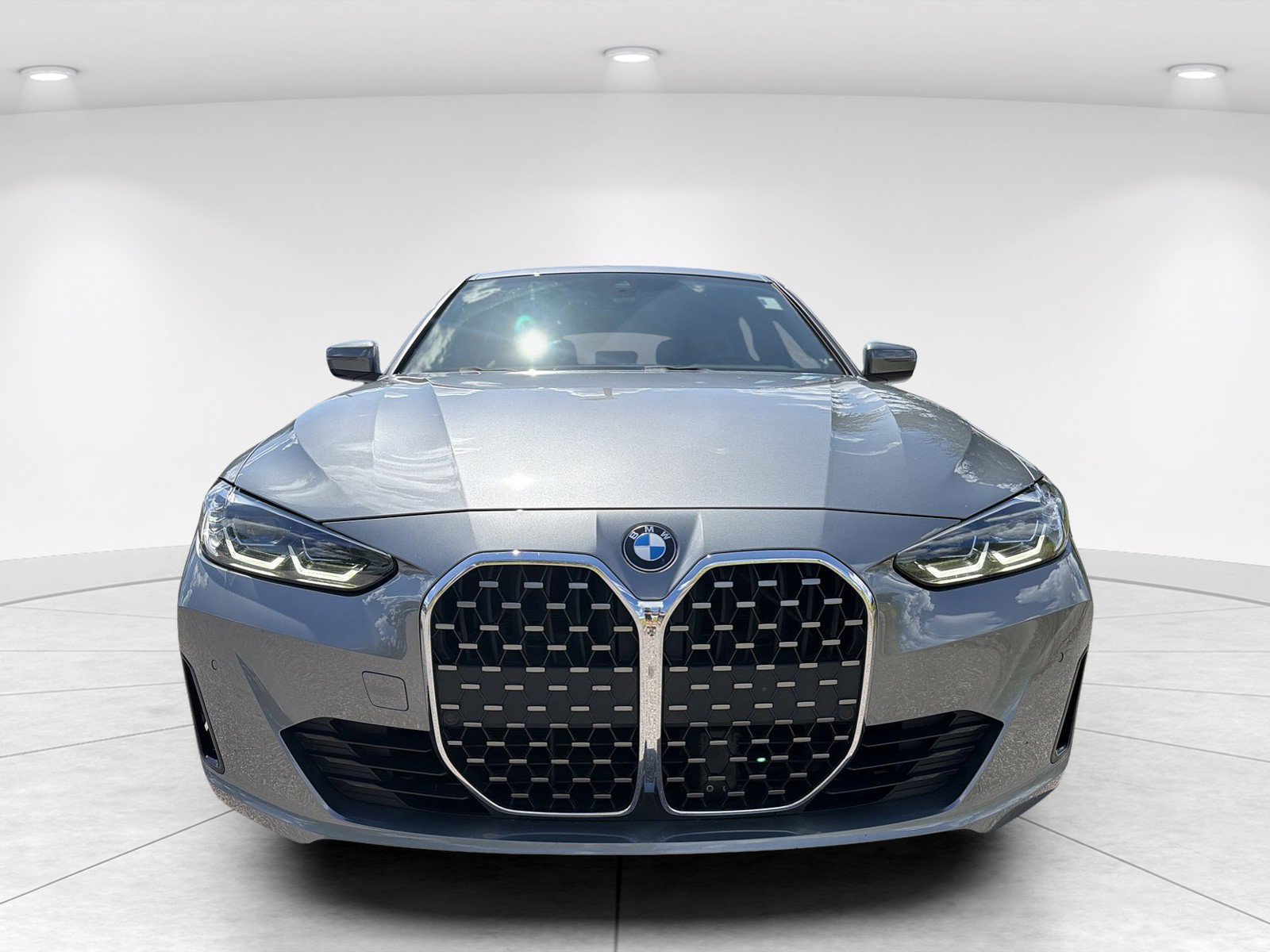 Used 2024 BMW 430i Gran Coupe xDrive w/ Premium Package AWD/4WD image 2