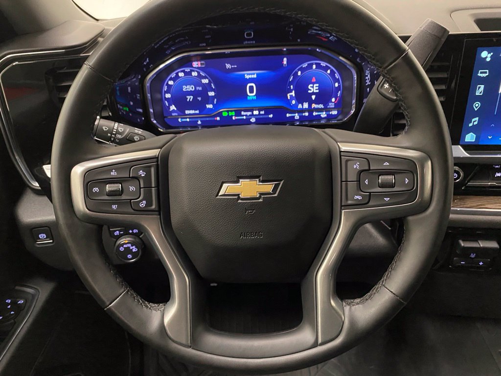 Used 2024 Chevrolet Silverado 1500 LT AWD/4WD image 22