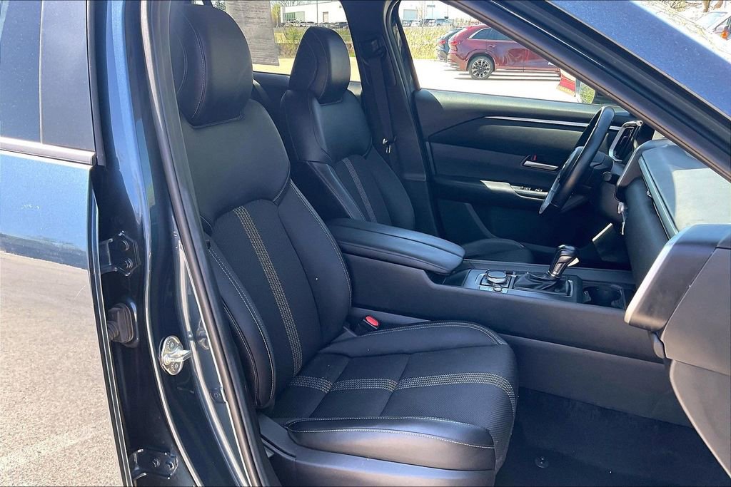 Certified 2023 MAZDA CX-50 AWD 2.5 S w/ Cargo Package image 7