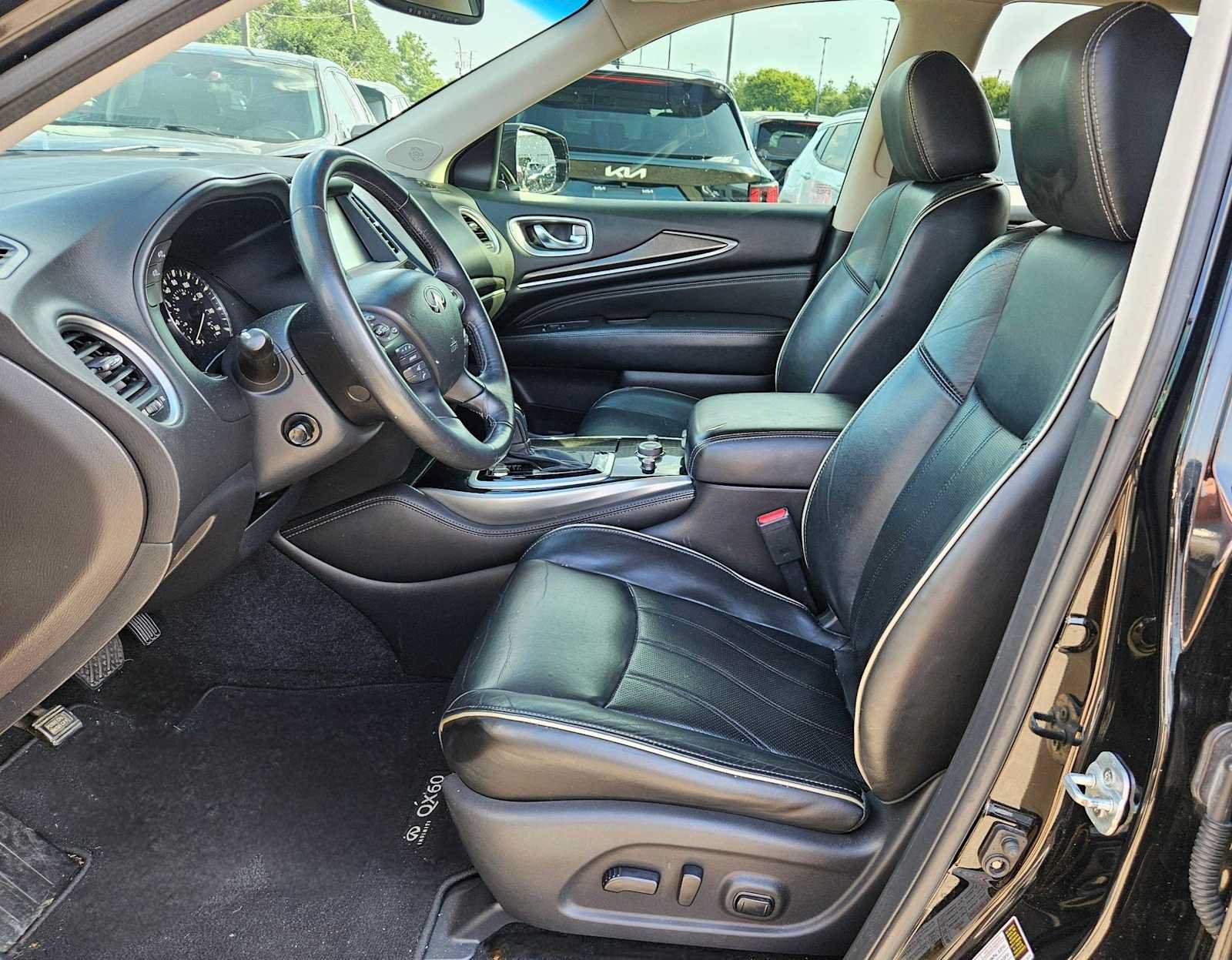 Used 2016 INFINITI QX60 FWD w/ Premium Plus Package image 12
