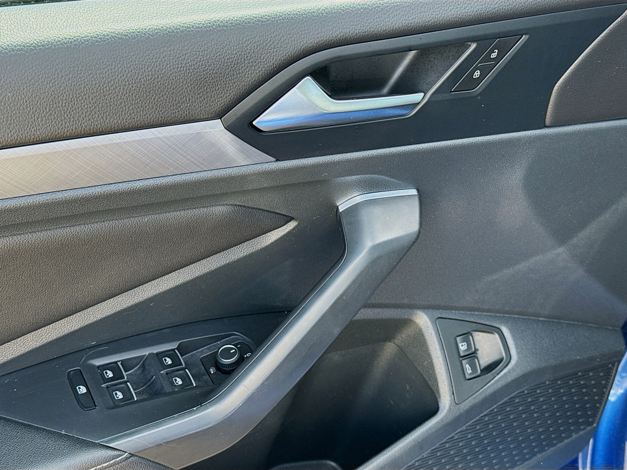 Used 2024 Volkswagen Jetta SE image 21