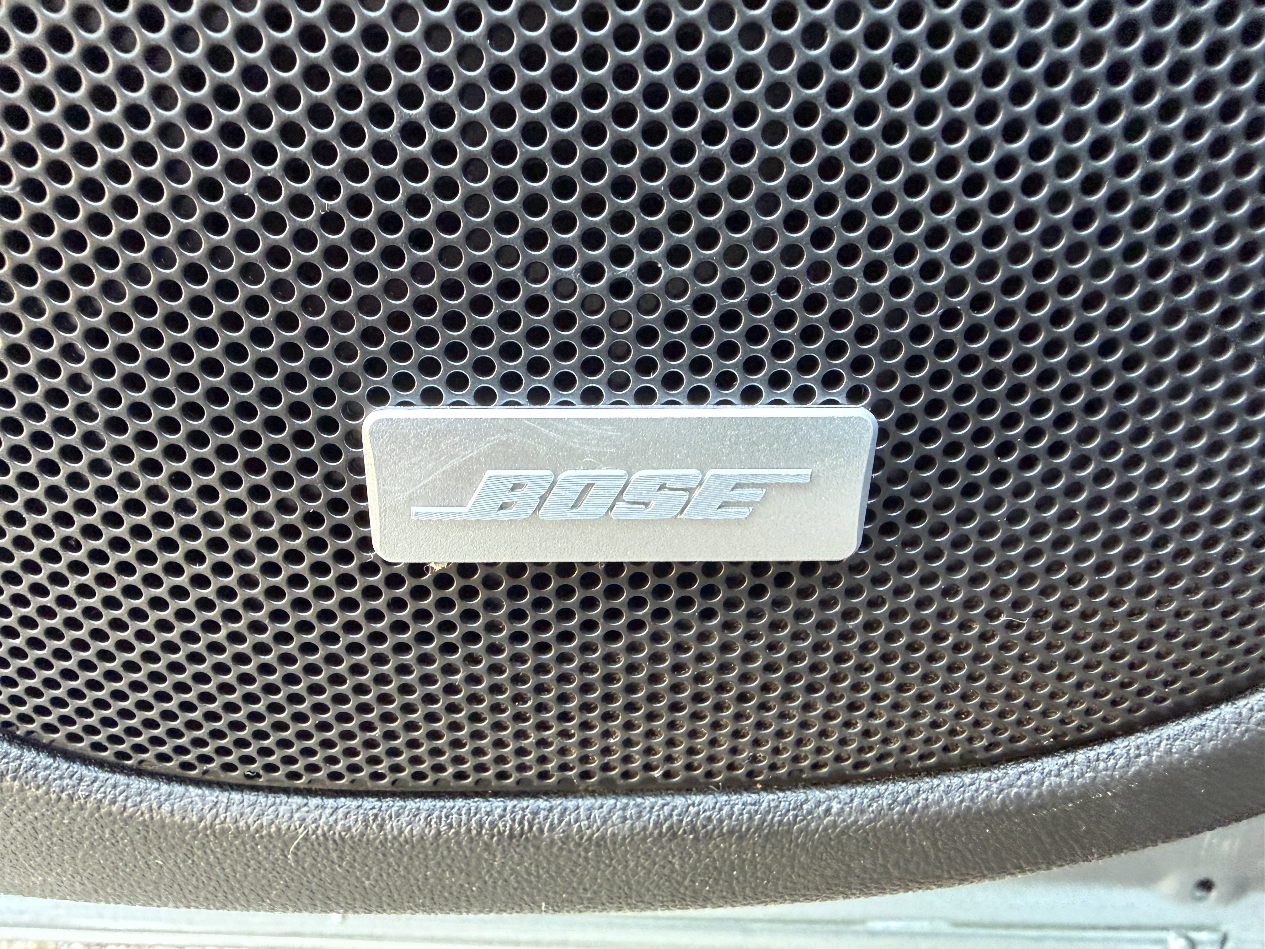 Used 2023 GMC Acadia Denali w/ Denali Ultimate Package image 39