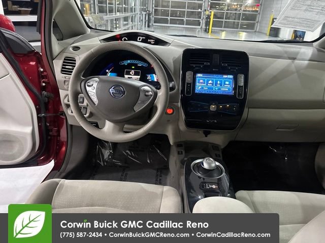 Used 2012 Nissan Leaf SL FWD image 28