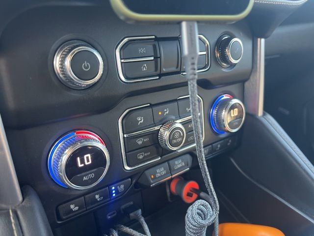 Used 2021 GMC Yukon SLT image 10