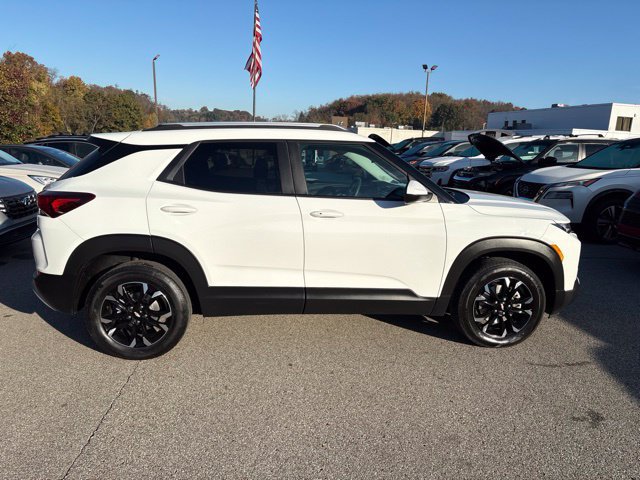 Used 2023 Chevrolet TrailBlazer LT w/ Convenience Package AWD/4WD image 6