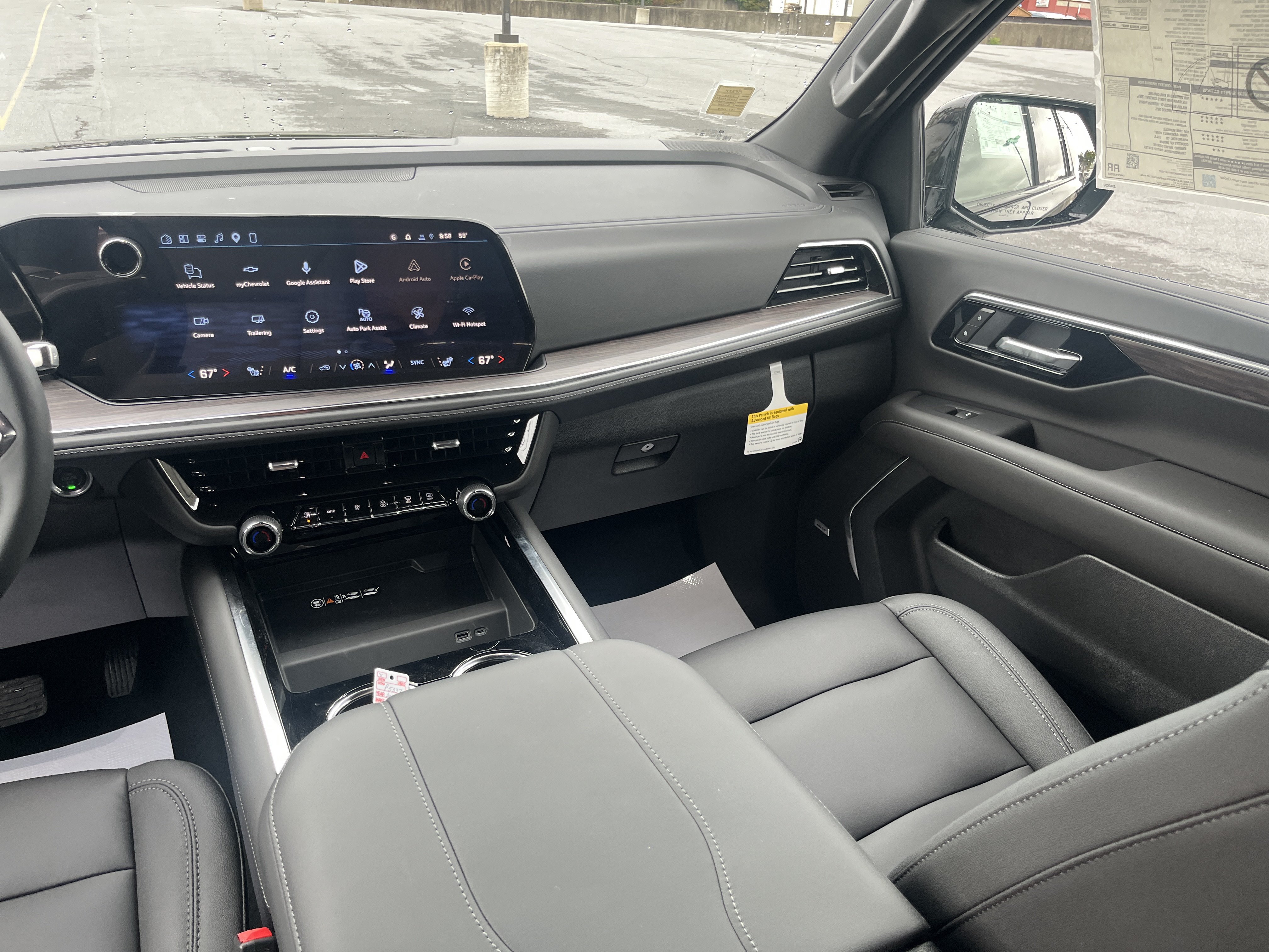 New 2026 Chevrolet Suburban Z71 w/ Comfort Package AWD/4WD image 7