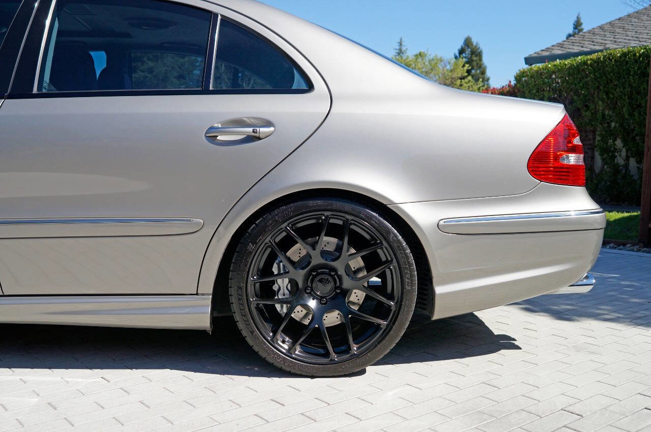 Used 2006 Mercedes-Benz E 55 AMG Sedan image 10