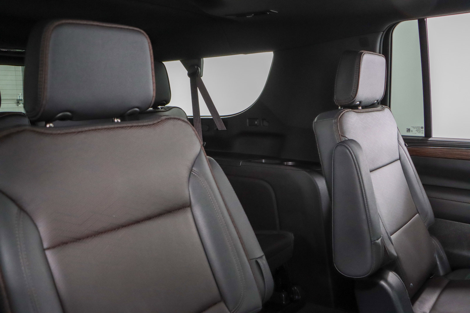 Used 2023 Chevrolet Suburban High Country image 33
