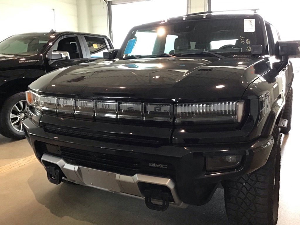 Used 2024 GMC Hummer EV 2X w/ Extreme Off-Road Package AWD/4WD image 2