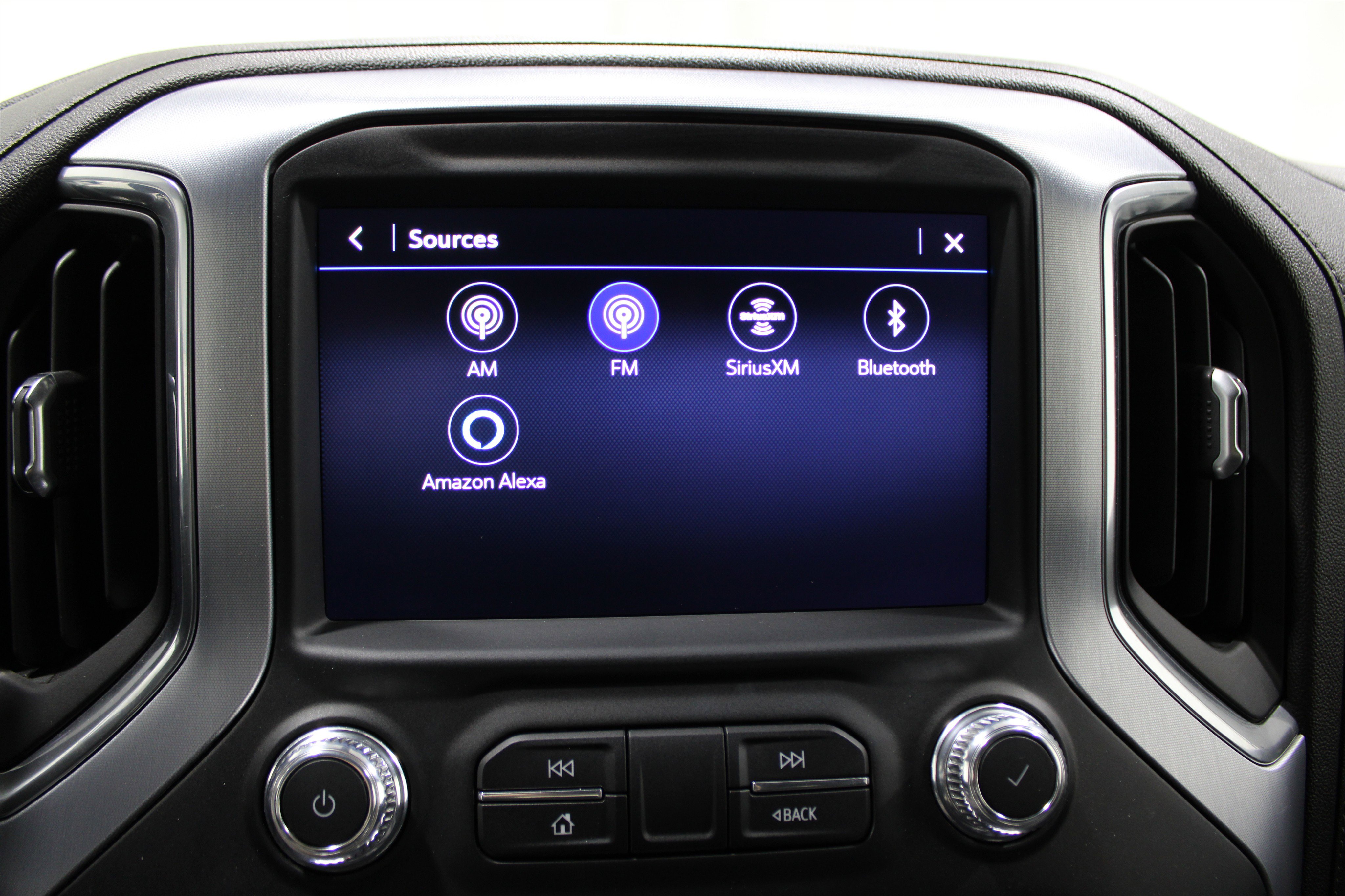 Used 2022 GMC Sierra 2500 SLT w/ SLT Premium Package image 17