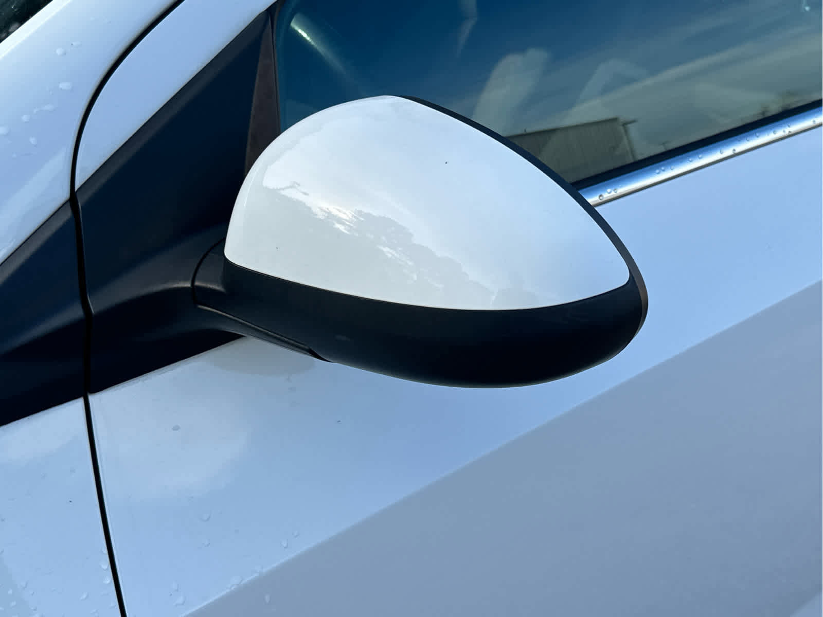 Used 2020 Chevrolet Sonic LT w/ Convenience Package image 12