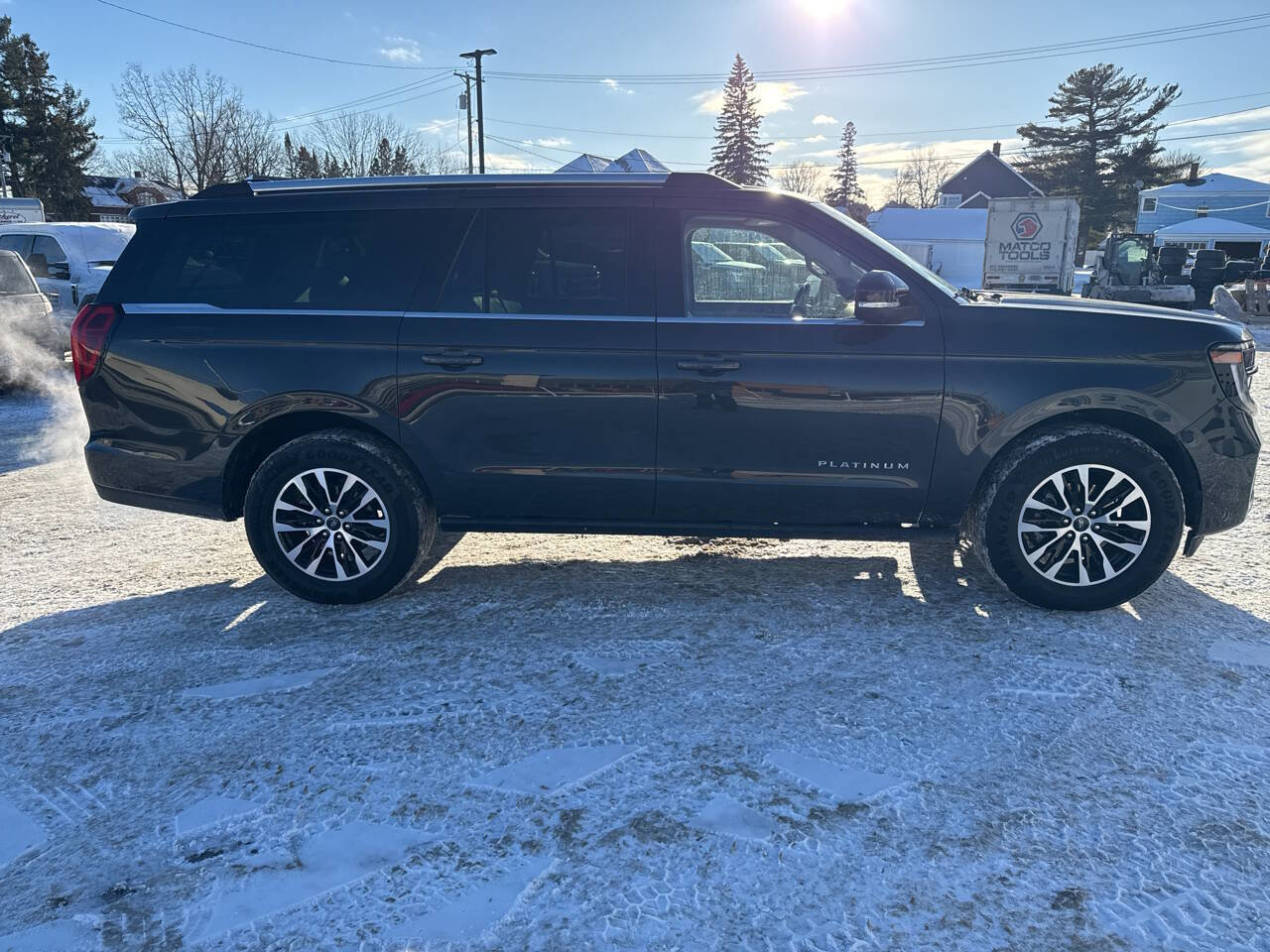Certified 2025 Ford Expedition Max Platinum AWD/4WD image 9
