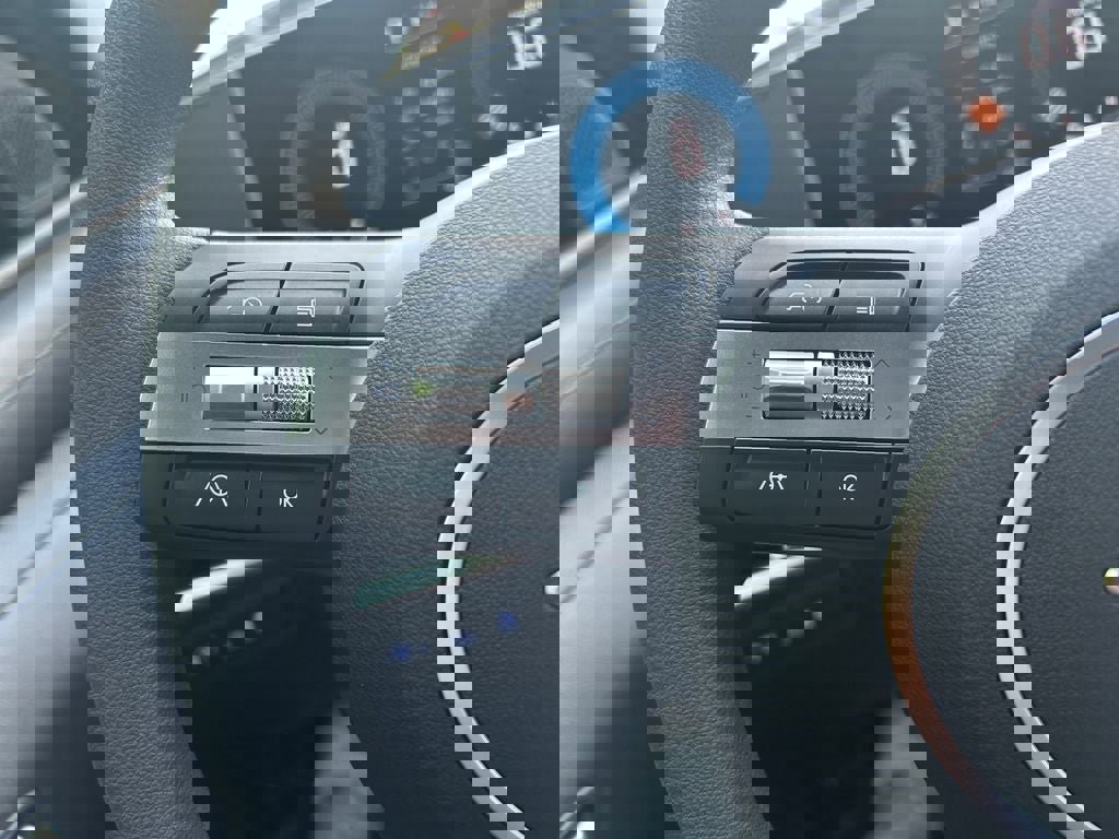 New 2025 Hyundai Santa Cruz SEL image 11