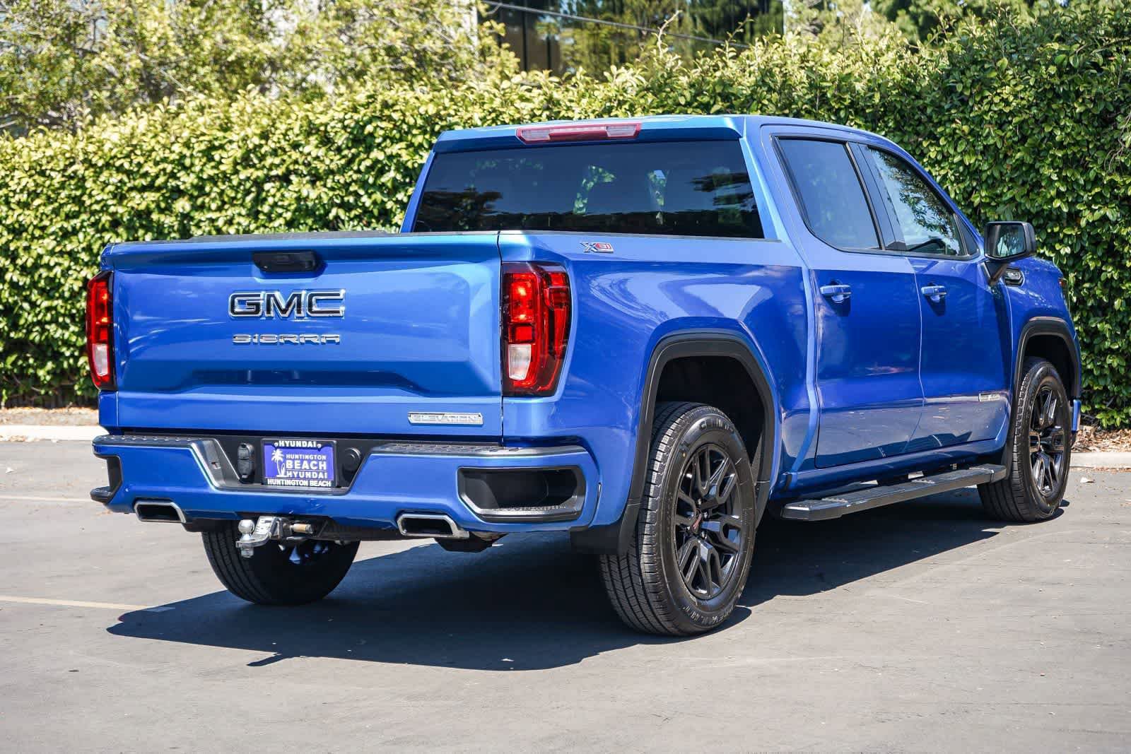 Used 2022 GMC Sierra 1500 Elevation AWD/4WD image 6
