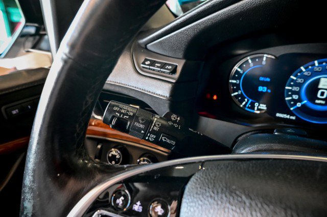 Used 2018 Cadillac Escalade ESV Luxury AWD/4WD image 45
