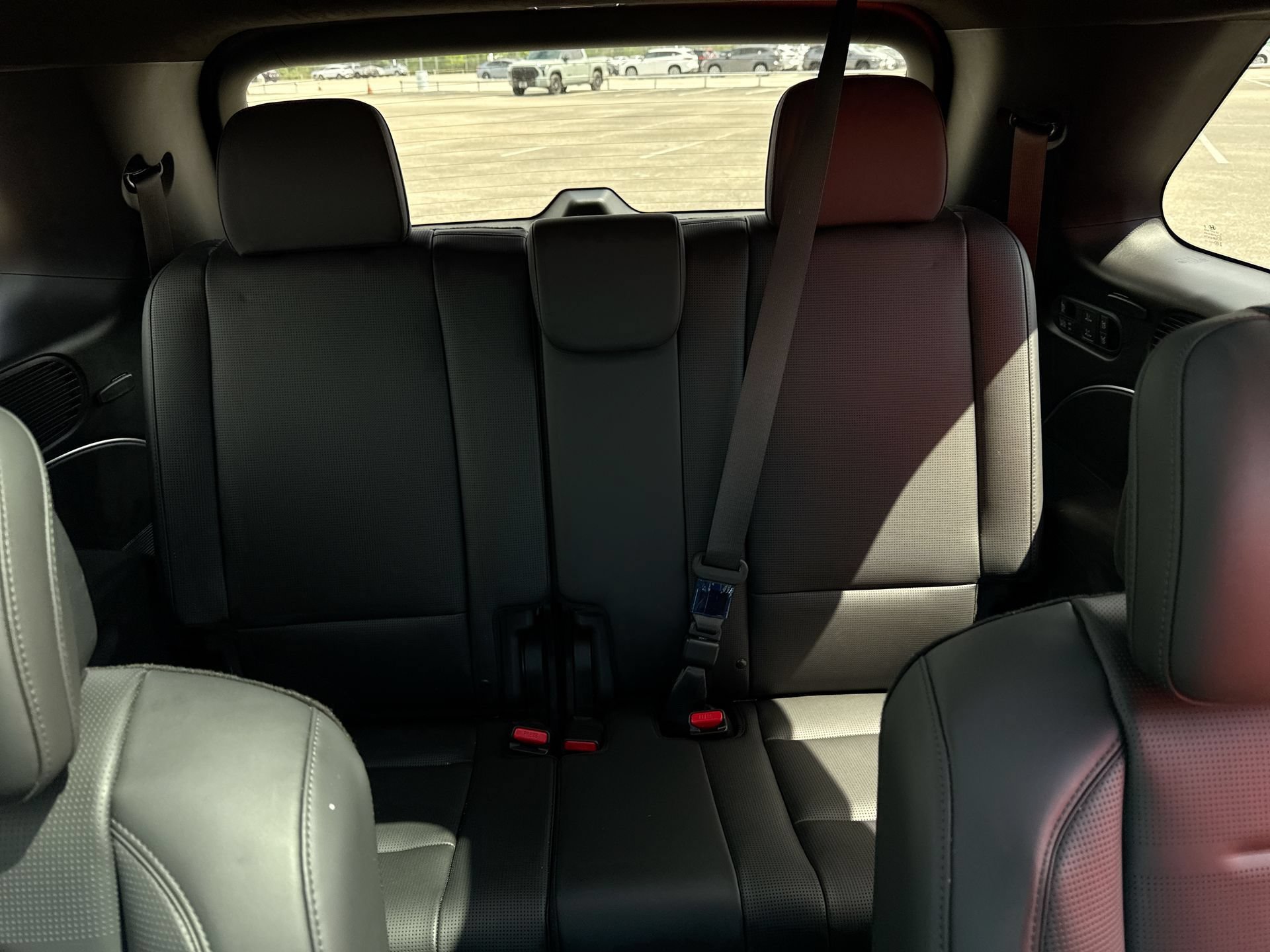 Used 2026 Hyundai Palisade Calligraphy FWD image 25