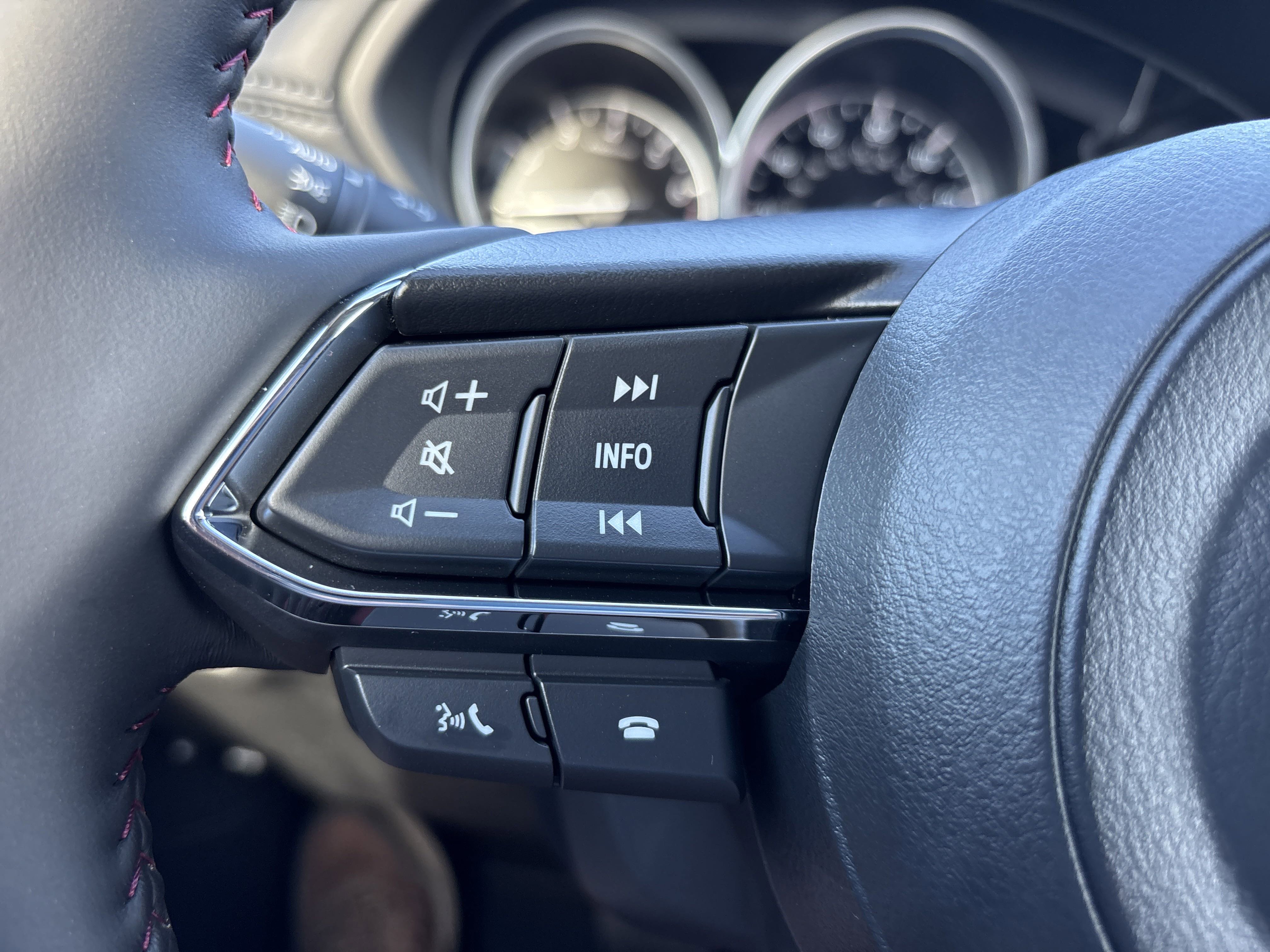 New 2025 MAZDA CX-5 Carbon Edition image 26