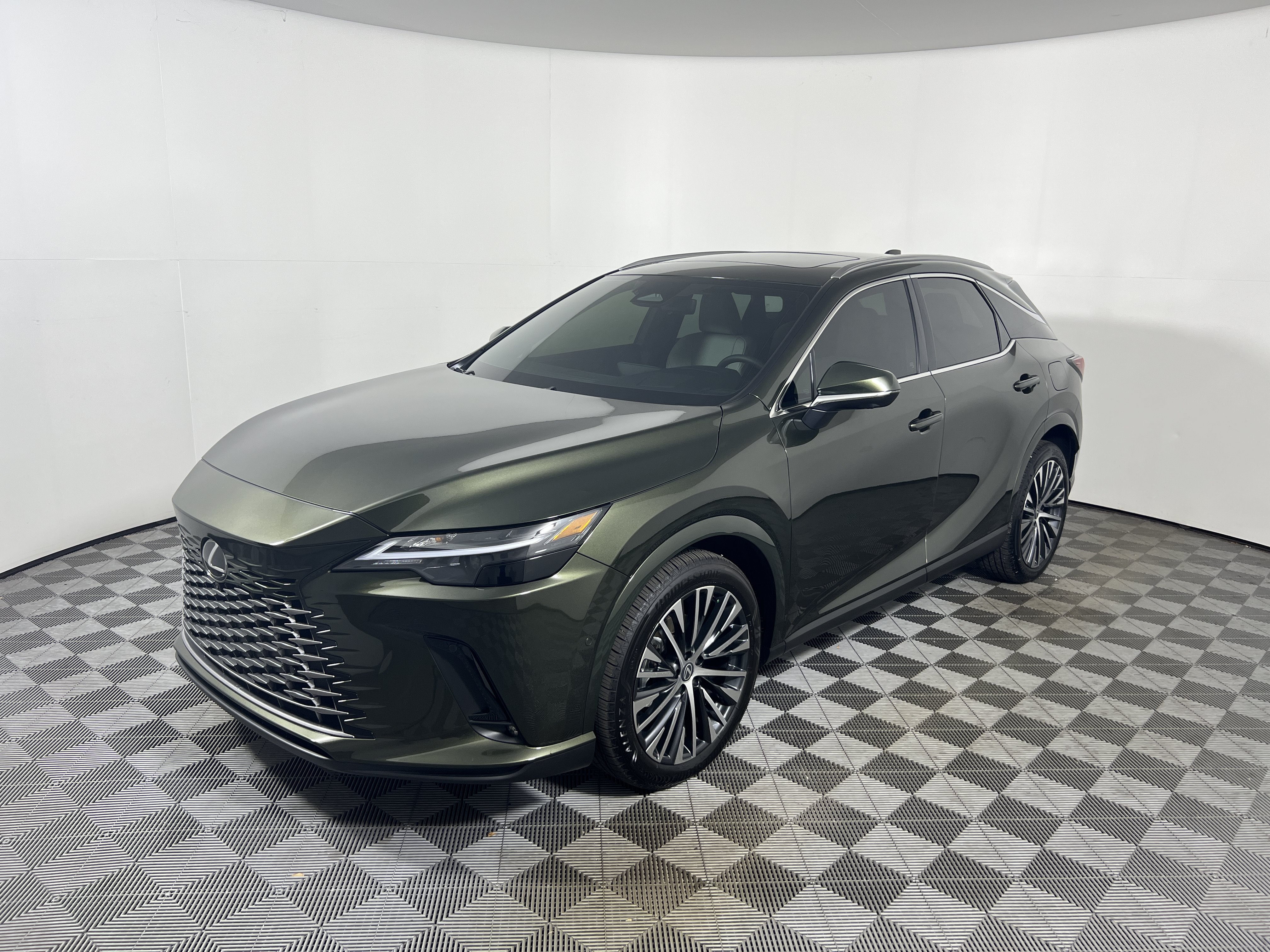 Used 2026 Lexus RX 350 Premium Plus w/ Convenience Package AWD/4WD image 9