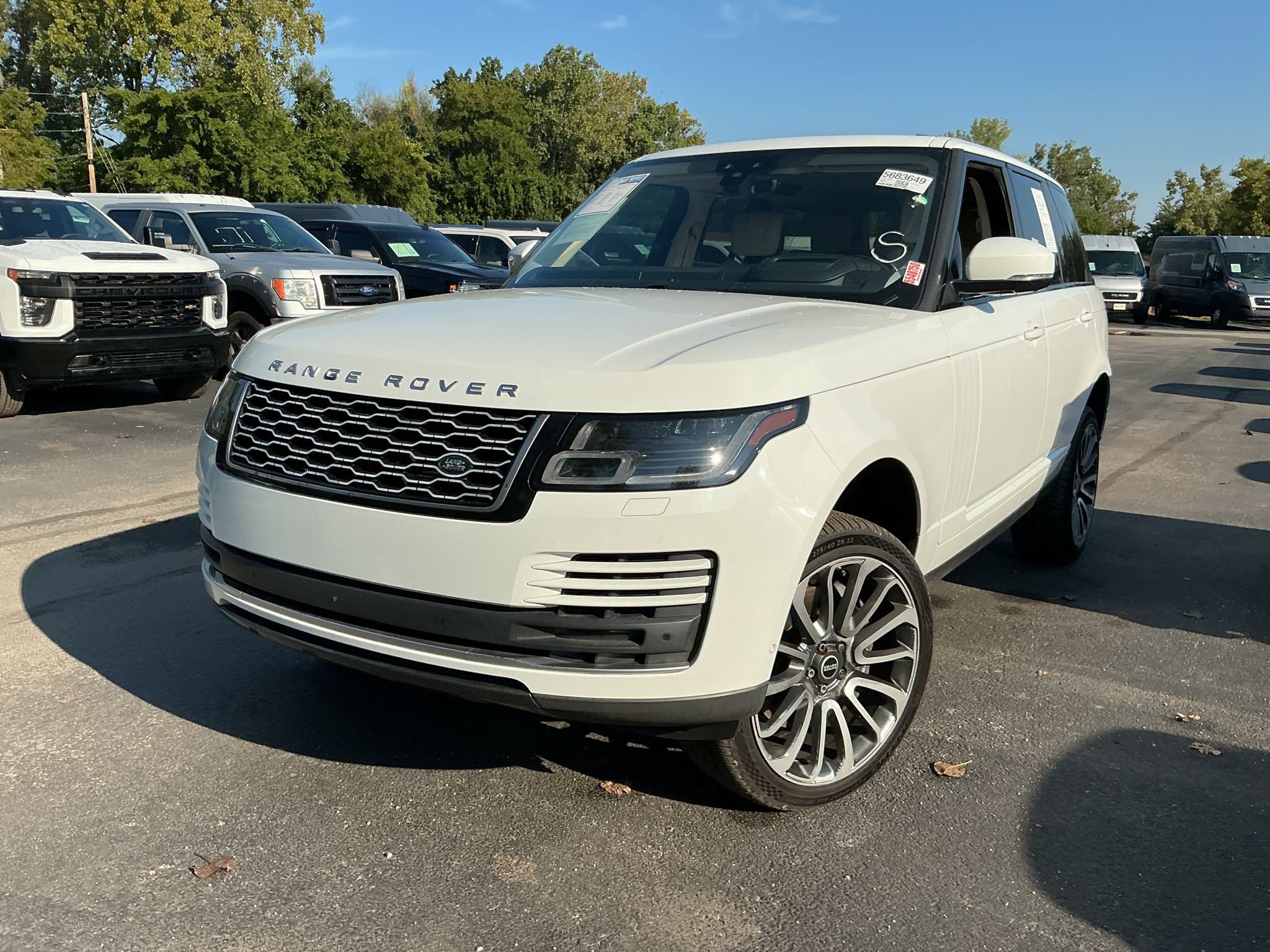 Used 2018 Land Rover Range Rover Supercharged AWD/4WD image 2
