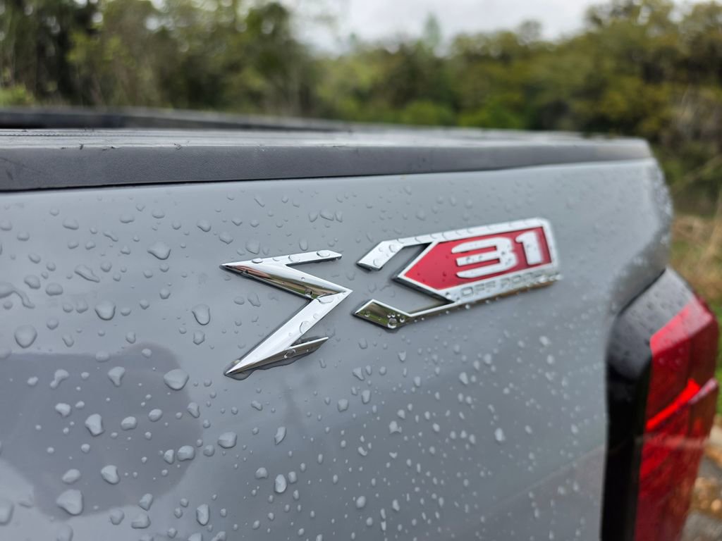 Used 2024 GMC Sierra 2500 SLE w/ SLE Value Package; image 37