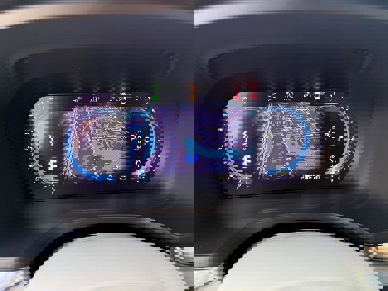 Used 2023 Volvo S60 B5 Ultimate w/ Climate Package image 19