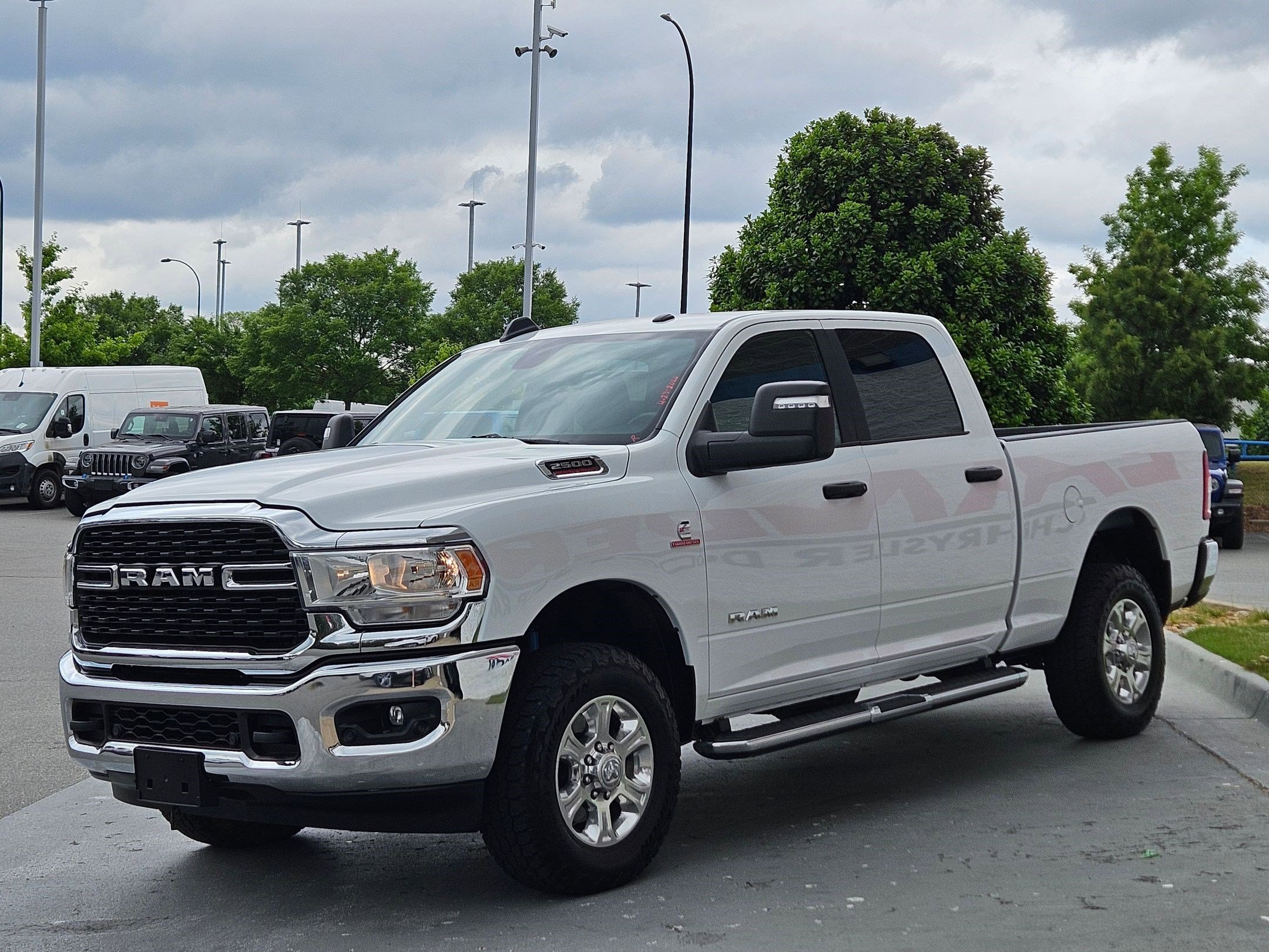 Used 2024 RAM 2500 Big Horn w/ Off Road Package AWD/4WD image 3