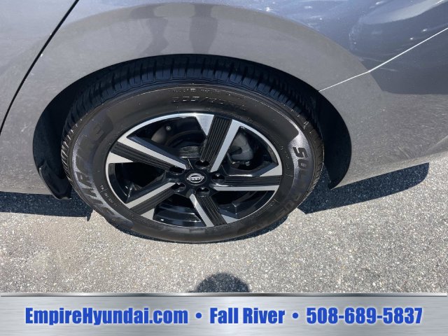 Used 2024 Nissan Sentra SV FWD image 13