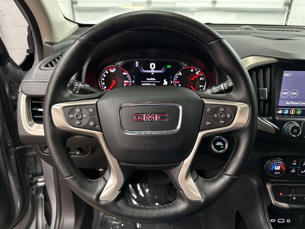 Used 2024 GMC Terrain Denali w/ Denali Premium Package AWD/4WD image 15