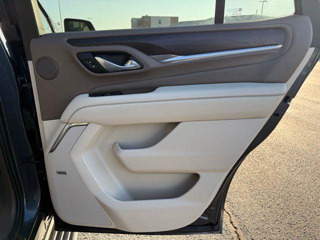 Used 2021 GMC Yukon Denali w/ Denali Premium Package RWD image 44